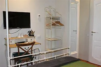 5 Rooms Apartment For 7 People Near Coloseum Rom Gæstehus